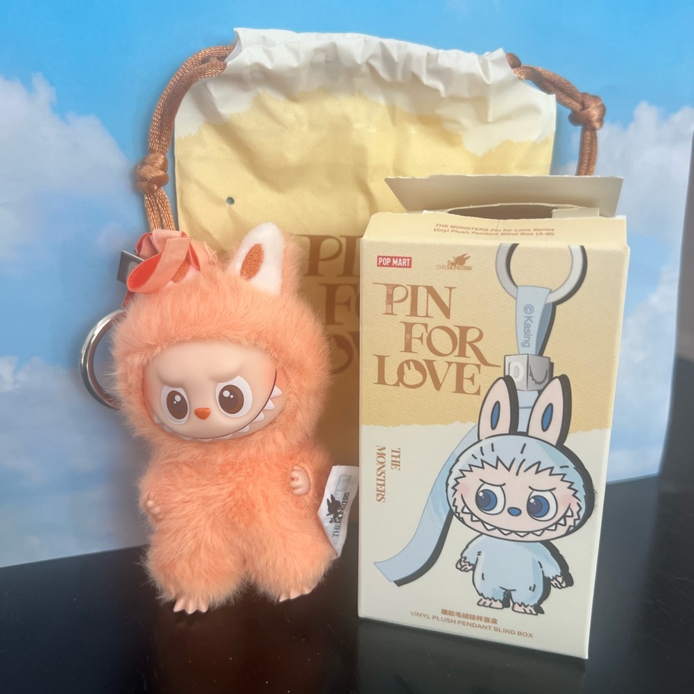 Pin for Love labubu Keychain “J”